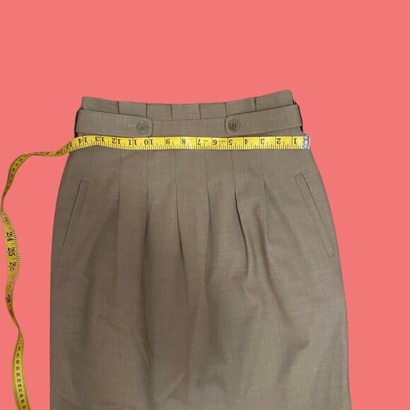BCBG Camel Wool Blend High-Waisted Mini Skirt - Size 6 - Picture 5 of 8